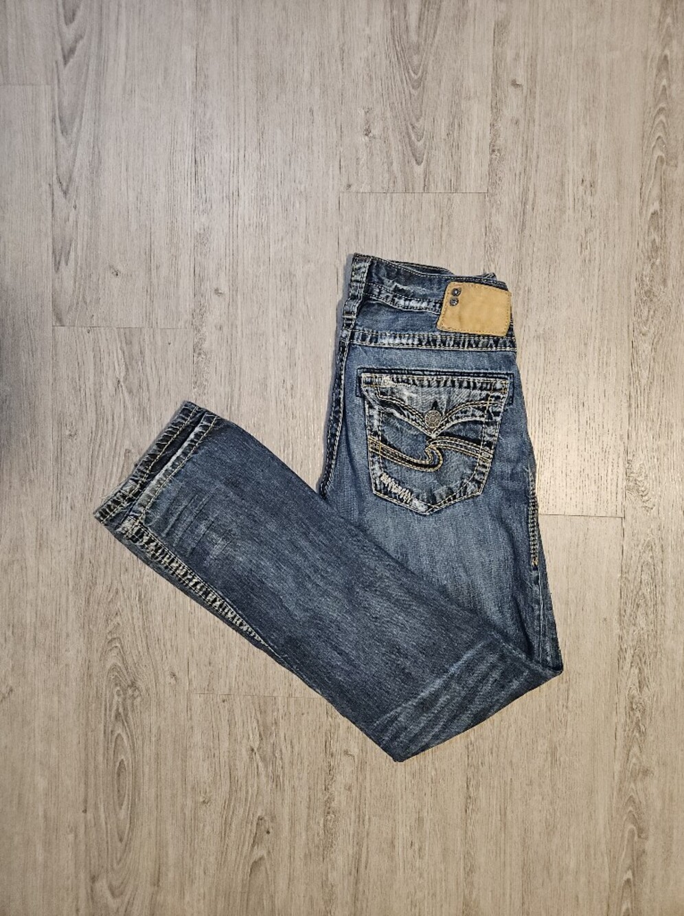 Silver Men's 29x34 Nash Blue Denim Boot Cut Jeans with Contrast Stitching